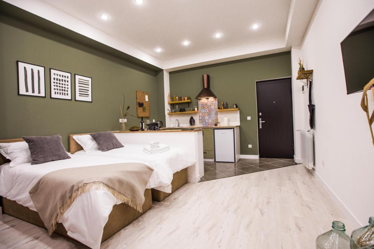 Hotelise I Bells-Of-Ireland Apartment Yerevan Bagian luar foto